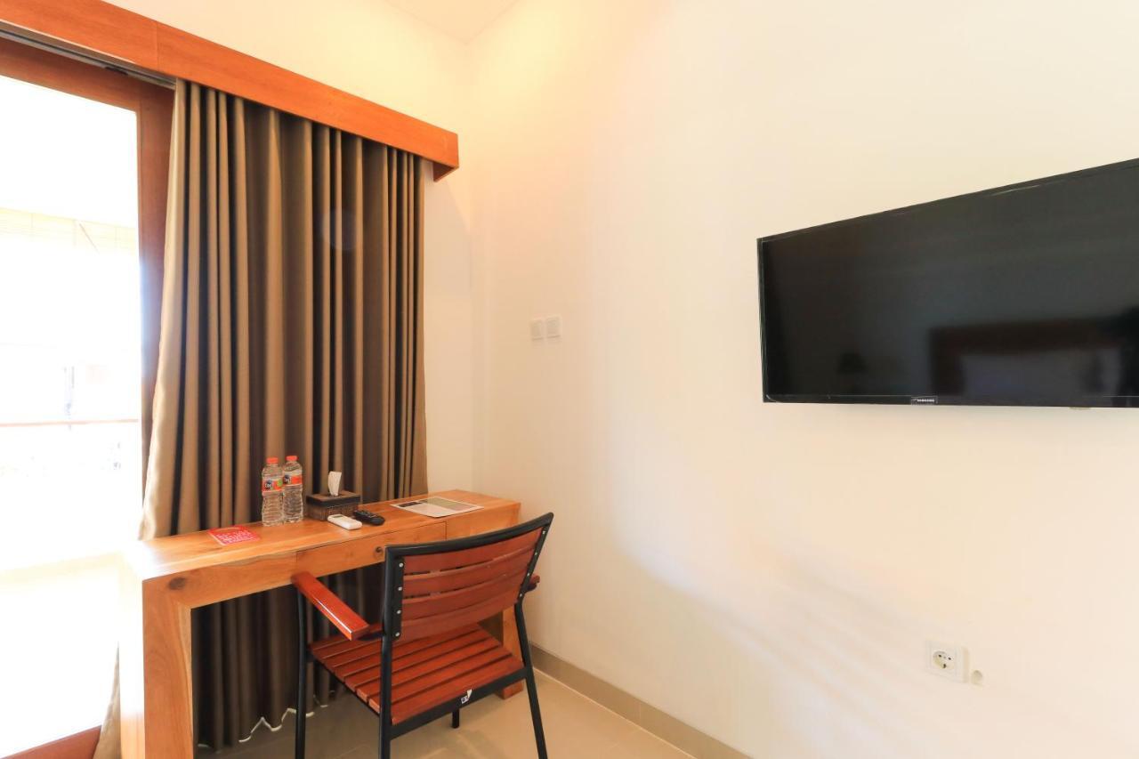 Manu Guest House 2 Canggu Exterior foto
